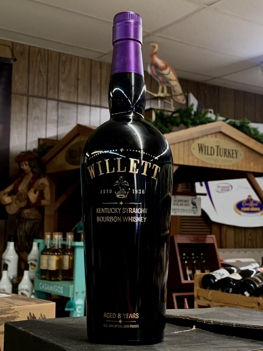 TheDonohues's tweet photo. September is #bourbonheritagemonth and we decided to show our love for some “hot picks” of #Bourbon and #whiskey just in time for Gameday 🏈🥃
Check out this ultra-rare, #Willet Wheated 8 Year Old, we are excited to take home and taste test!🥃 https://t.co/4GUiImPnSz