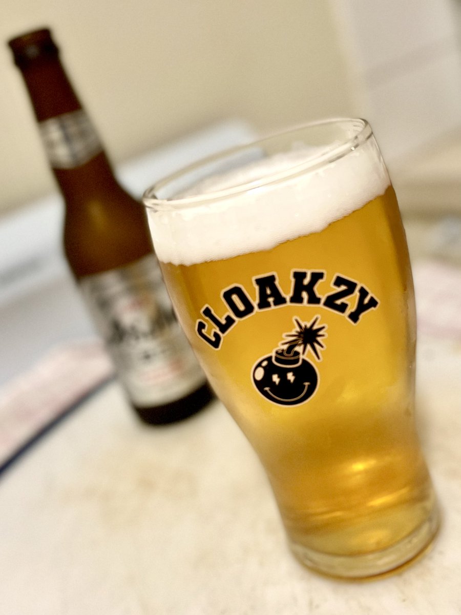 FrankPiccolo's tweet photo. @notcloakzy1 Yeah same 🍻 https://t.co/2DYMM9oP01