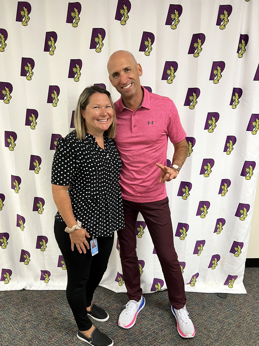 Kasey Cavanaugh (@kaseycavanaugh2) on Twitter photo So excited to have <a href="/BrianMendler/">Brian Mendler</a> on campus today. Thank you <a href="/HernandoSchools/">Hernando Schools</a> for the opportunity to learn from the best. 
#KidsDeserveIt
#ThatOneKid
<a href="/Rwilson201/">Rwilson20</a> 
<a href="/sanders_sonsee/">Sonsee Sanders</a> 
<a href="/ParrottDs/">DS Parrott Middle School</a> So excited to have <a href="/BrianMendler/">Brian Mendler</a> on campus today. Thank you <a href="/HernandoSchools/">Hernando Schools</a> for the opportunity to learn from the best. 
#KidsDeserveIt
#ThatOneKid
<a href="/Rwilson201/">Rwilson20</a> 
<a href="/sanders_sonsee/">Sonsee Sanders</a> 
<a href="/ParrottDs/">DS Parrott Middle School</a>