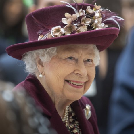 A truly heart breaking day we've lost not only our tremendous monarch but 
the nations granny such a massive loss I adored her as 
my adopted Granny let's share her legacy by saying God Save The King