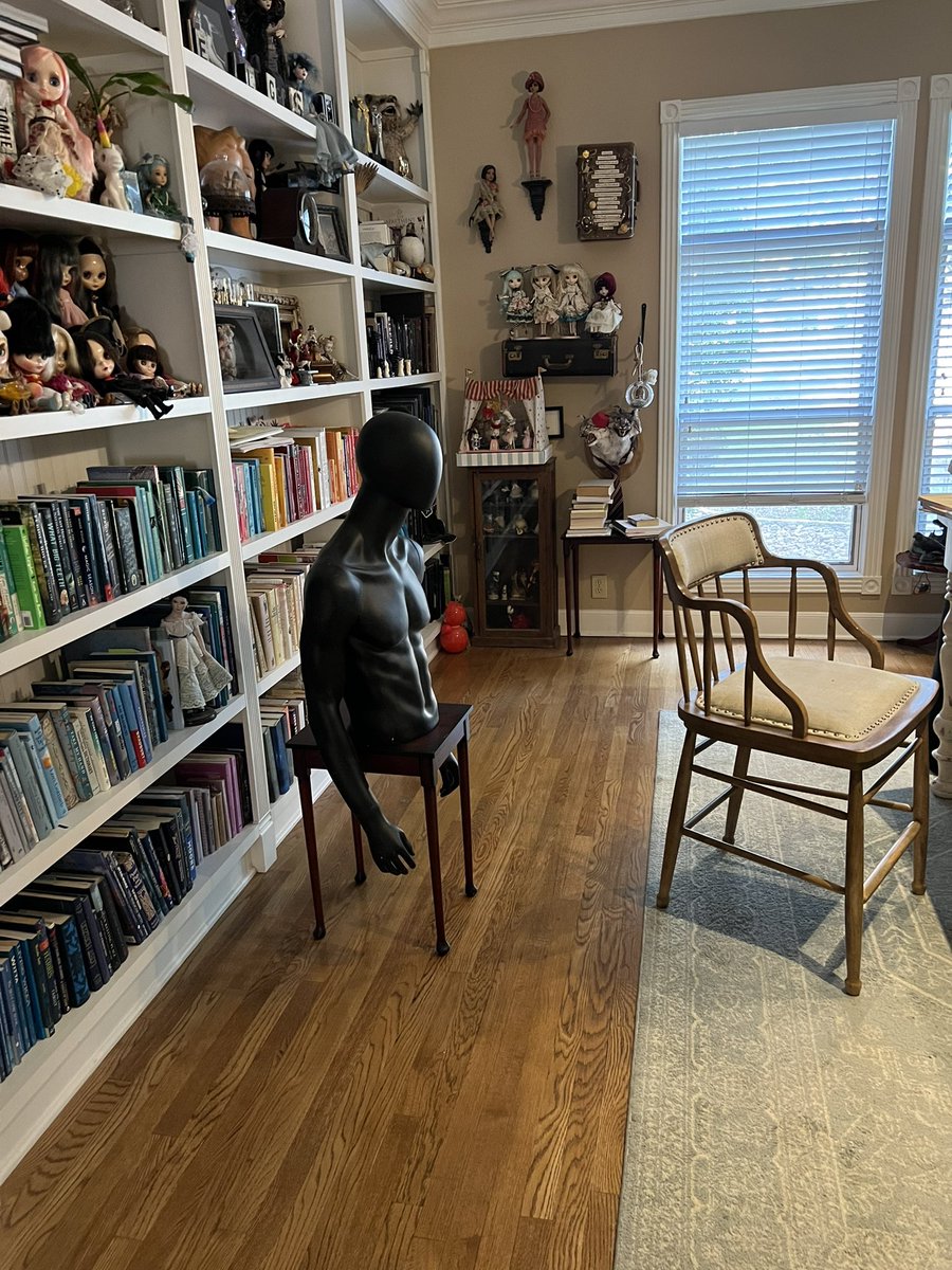 Jenny Lawson tweet media