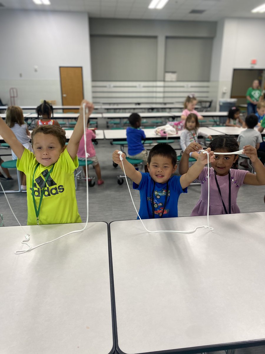 MsRosental's tweet photo. What better way to explore lines than playing with slime! We have so much fun exploring slime today to address our STEAM question of the week! #InspireExcellence #DragonZone @rockenbaughES @CISD_Preschool https://t.co/Mgvwz43dlo