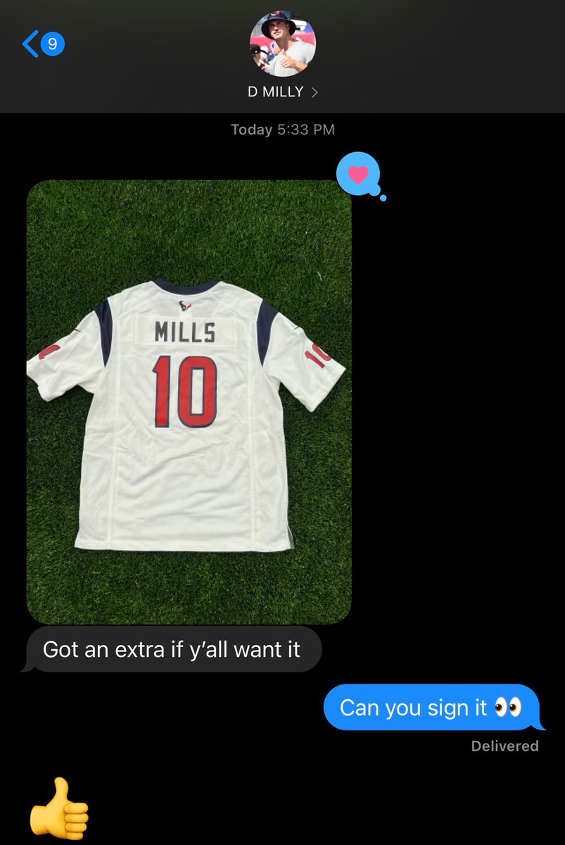 QB1, always looking out 😌

RT if you want it!