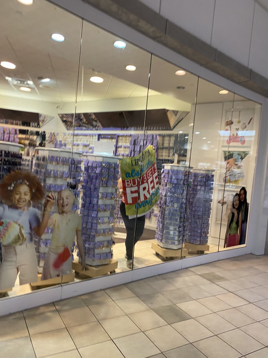shortMonica's tweet photo. @claires Is there a way to make a complaint about a particular store? My local shop refused to honor the deal posted in their front window. I went to take a picture and she ran to take it down. https://t.co/FXzfOV13bD