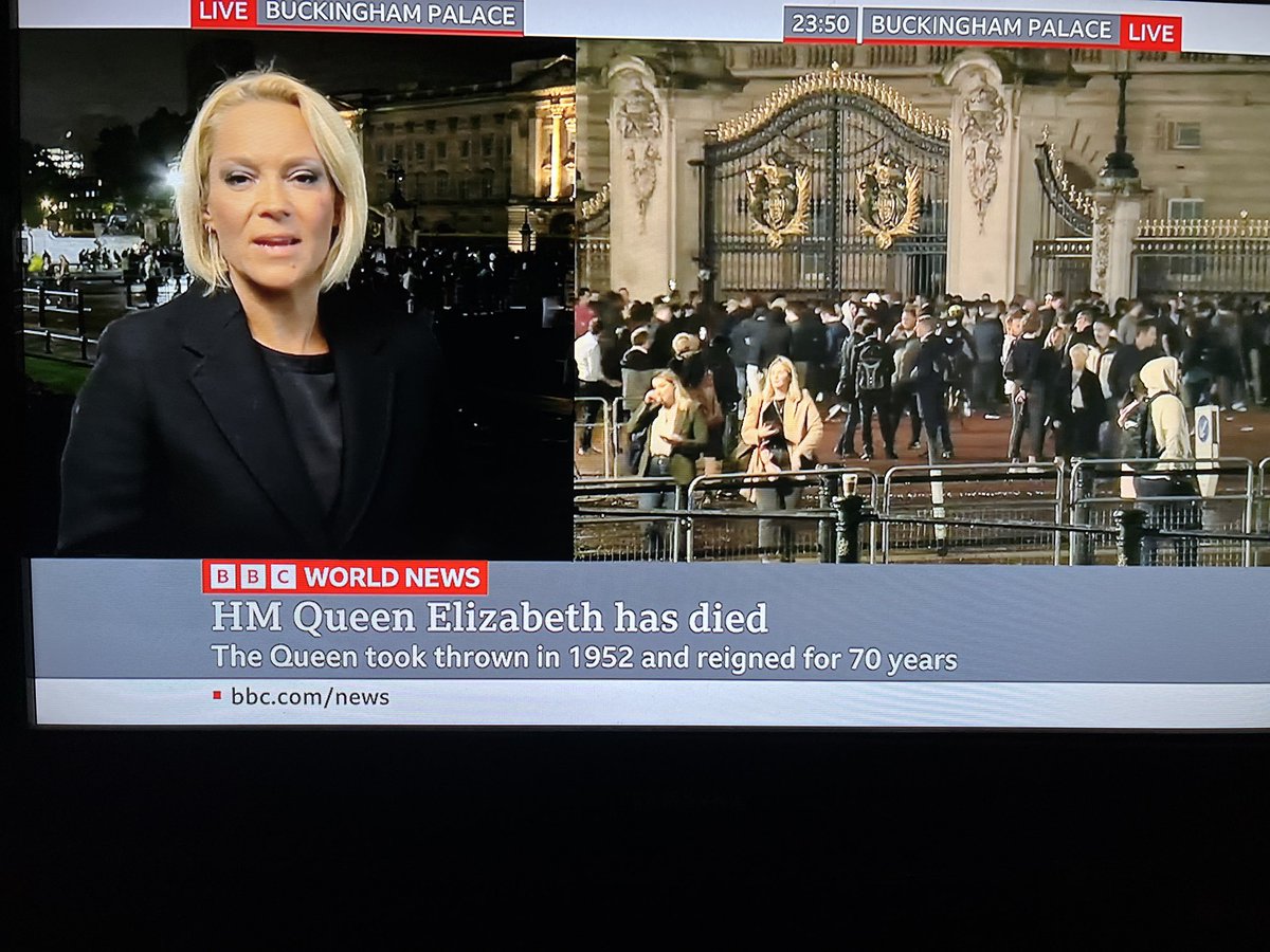 Suebrownpei's tweet photo. ⁦@BBCWorld⁩ News. Took “thrown”?? https://t.co/omYkjEpFIf