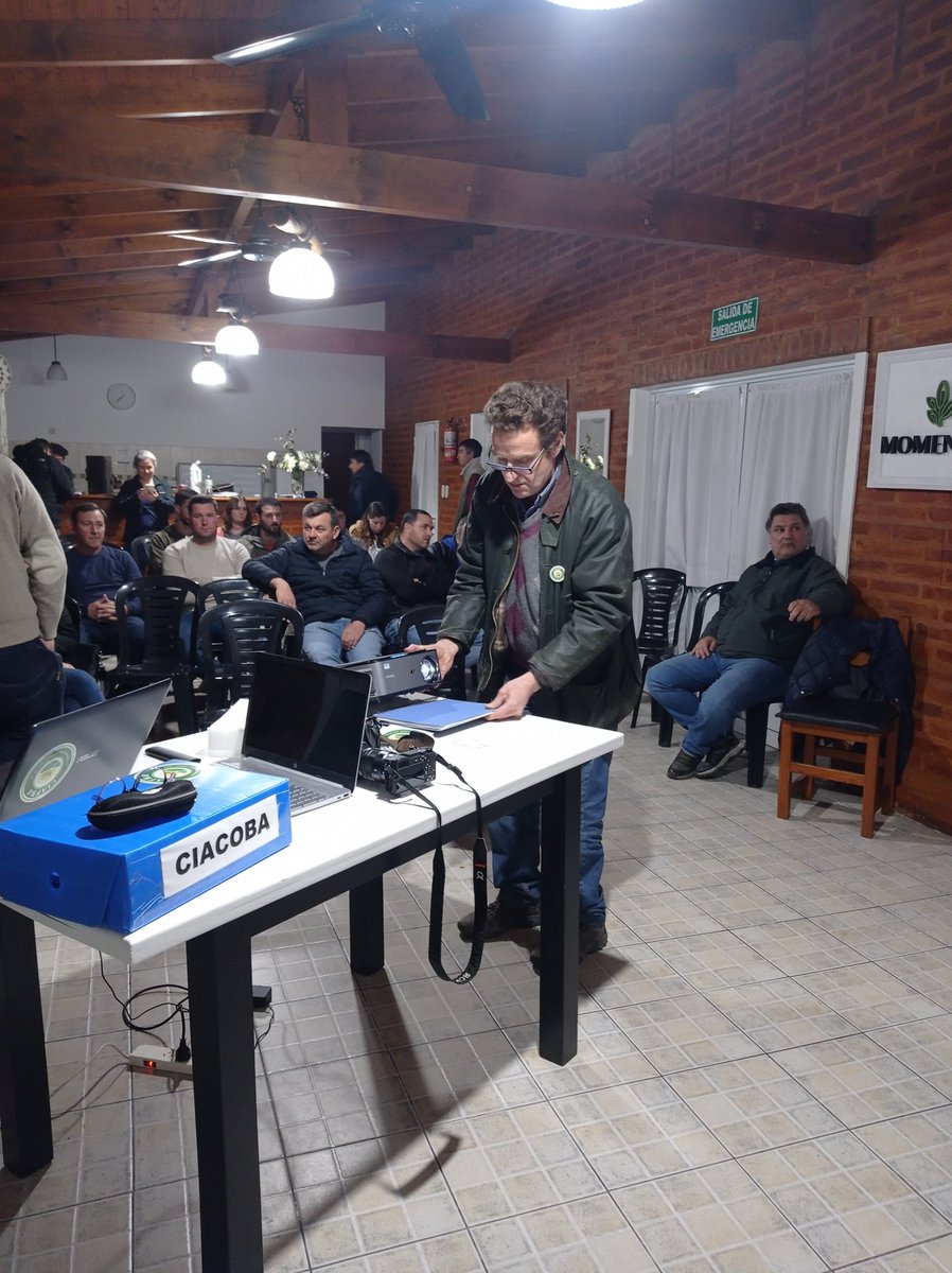 CentroIACOBA's tweet photo. Comenzando la Jornada de  CIACOBA en Tres Lomas. https://t.co/qImrQmwxep