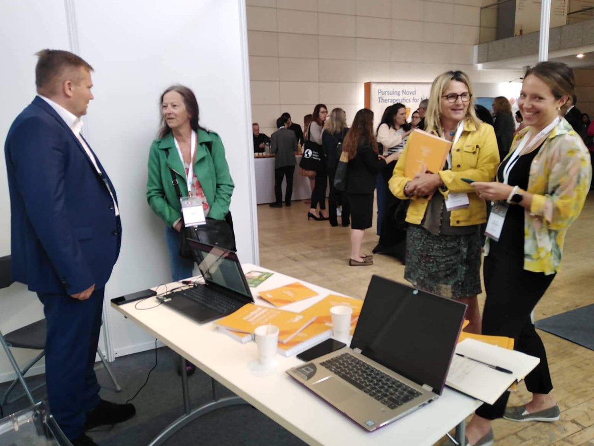EuropeLiver's tweet photo. Paris #NASH meeting at Loui Pasteur institute. ELPA in action
#LiverCancerAwarnessMonth #ESMO22 #PBC2022 #LiverTwitter @Marko_Korenjak @MKDmilanM @VeronikaVsetic @BeaCredi @EU_Health @HorizonEU @EASLnews @EASLedu https://t.co/pwczhjQecd