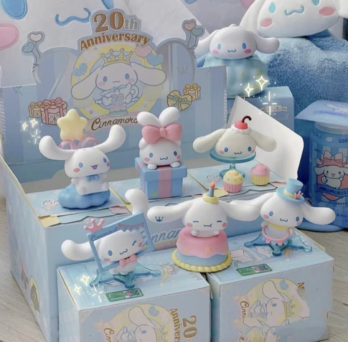 cinnamoroll 20th anniversary blind box figures 💫