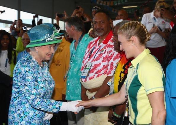 sallypearson's tweet photo. RIP Queen Elizabeth II.
The two times I met you, you always greeted everyone with a smile and a kind gesture. You will be missed ❤️ https://t.co/4vQtdEi2ZU