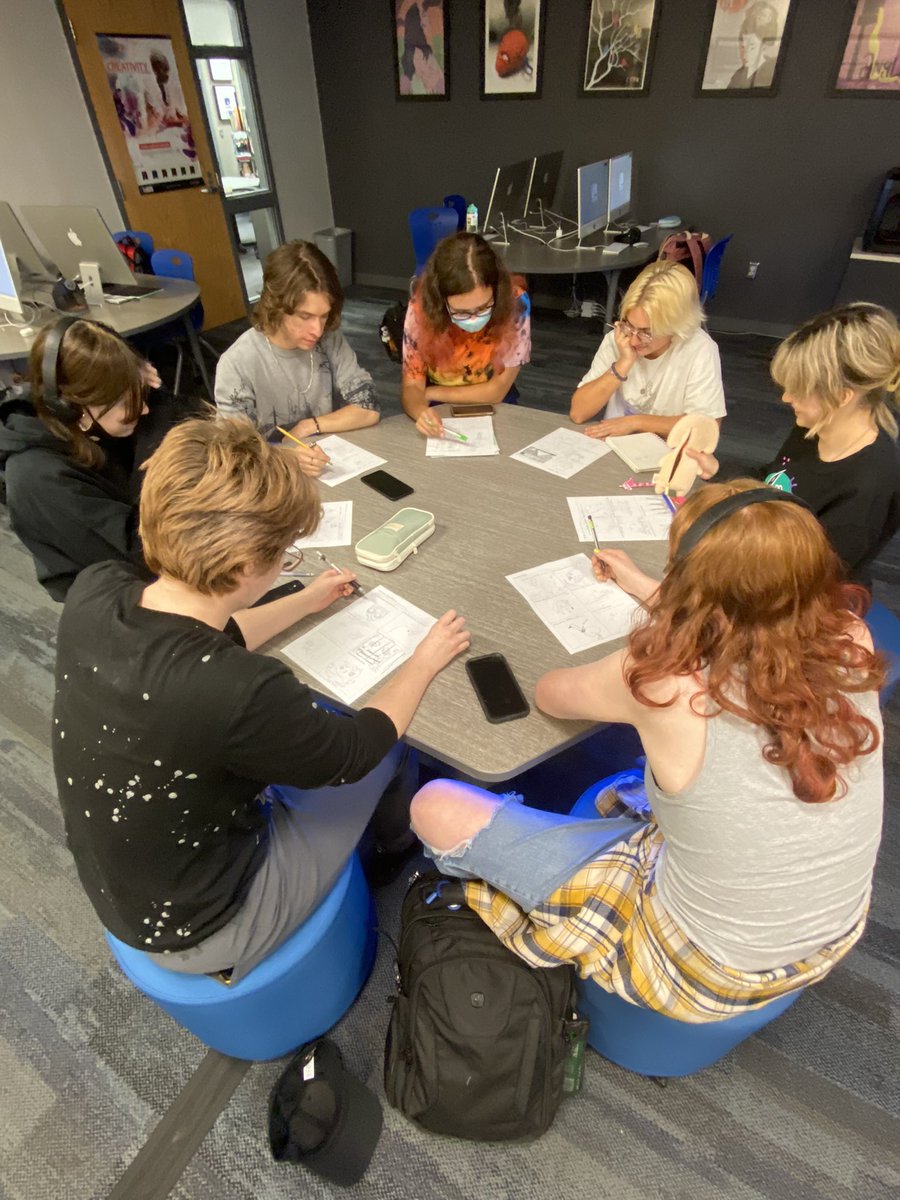 the_netterville's tweet photo. Internet outage means creative thinking. Juniors/Seniors practice Storyboarding and story telling with the #RotatingStoryboard exercise. Definitely fun to hear the stories that started with a single squiggle. #noTECHday @Olathe_eComm @ChrisZuck @Olathe21st @OlatheCTE https://t.co/euULdrXu87