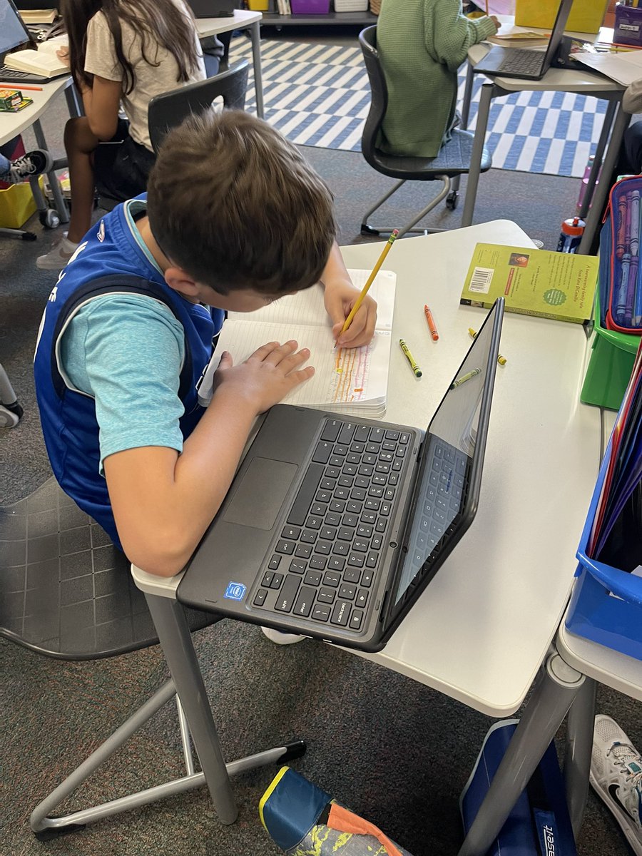 Jennifer Harwell tweet media