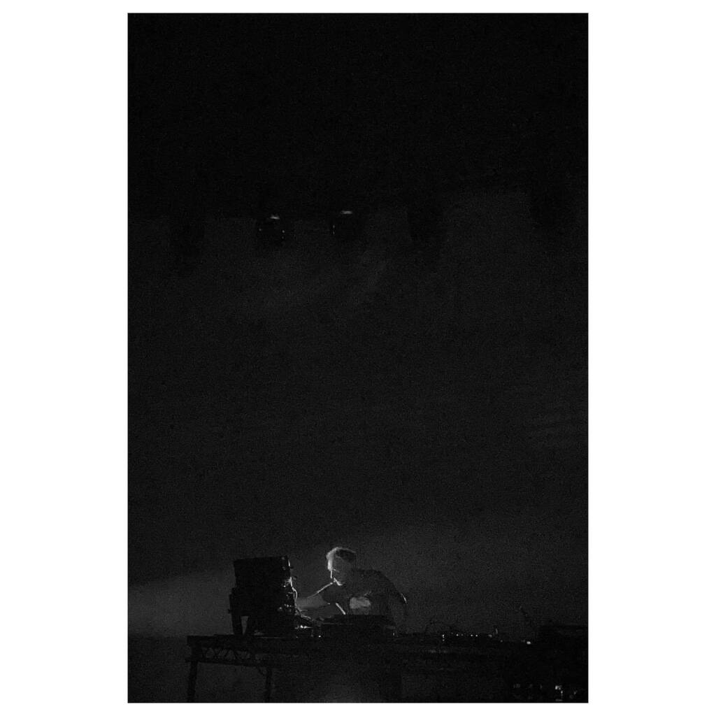 zejunyao's tweet photo. Interstellaire Yann Tiersen https://t.co/3qW2XjJS7a