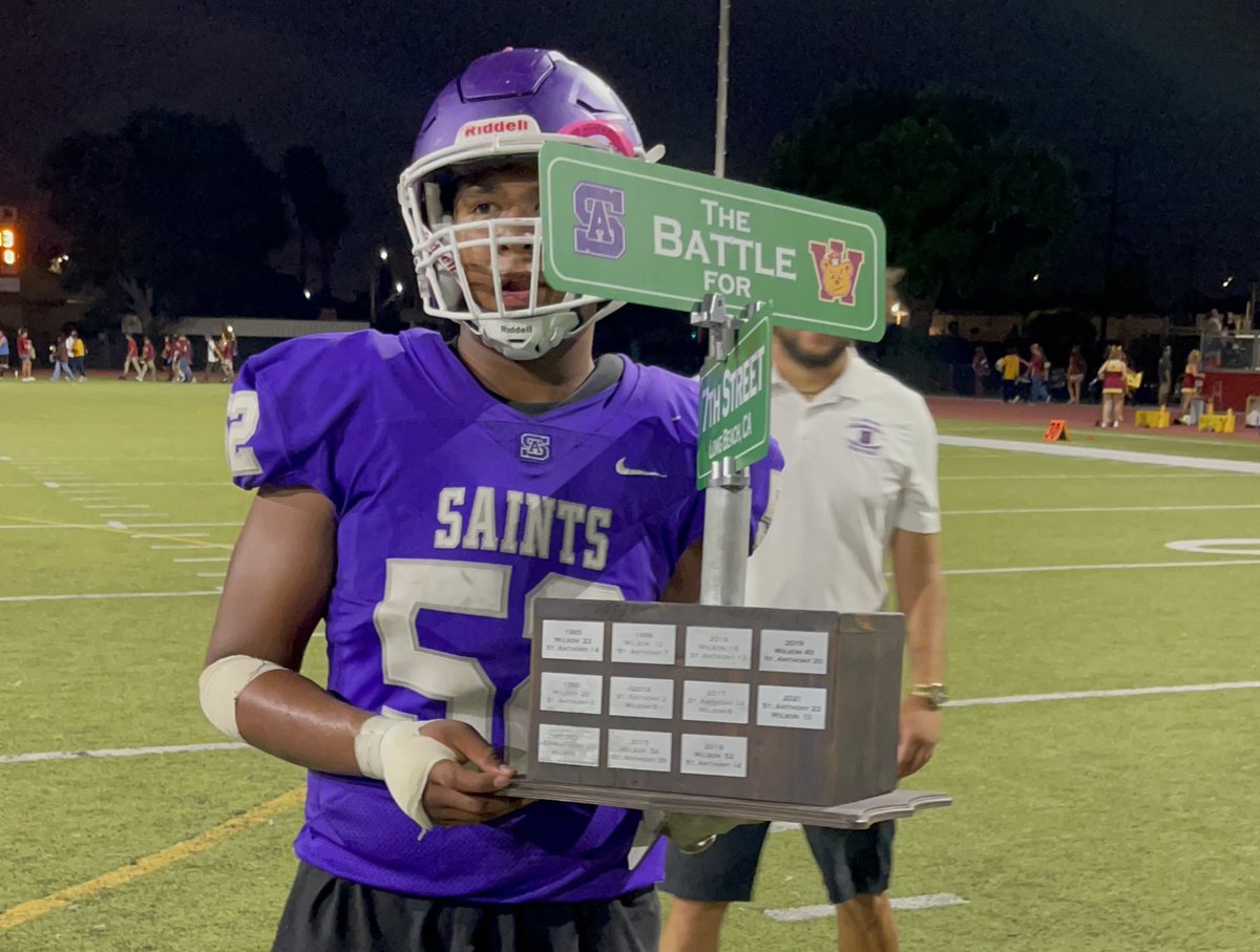 Final: The Battle for 7th Street 2022 goes to the St. Anthony Saints (1-3) as they win 22-13 over the LB Wilson Bruins to earn their first victory of the season.

Elijah Lolesio-Pua scores two touchdowns on offense and defense in the win for #SAHS.

Next: 9/16 BYE

#FearTheHalo