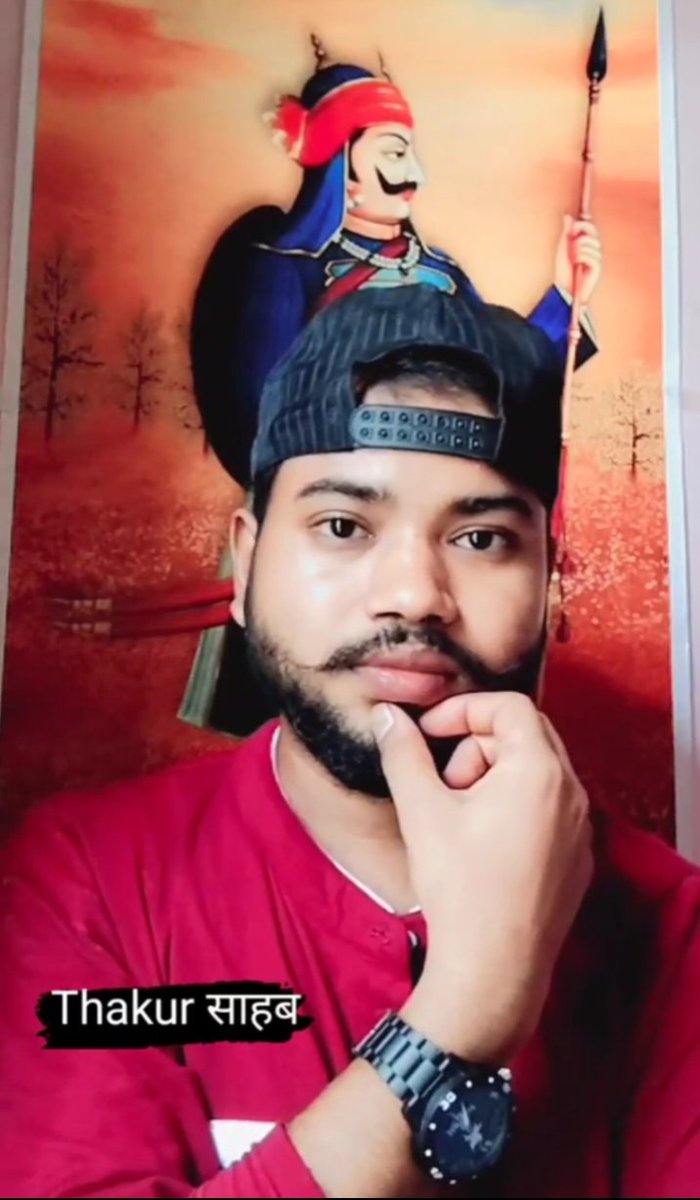 #क्षत्रिय .......  #RanaShivamSingh 👑
एक अलग सी पहचान बनाने की आदत है हमें,
घाव हो जितना गहरा उतना मुस्कुराने की आदत है हमें.
Lyrics By Brother👇 #RanaRishikeshSingh 

             #RanaFromBihar 👑