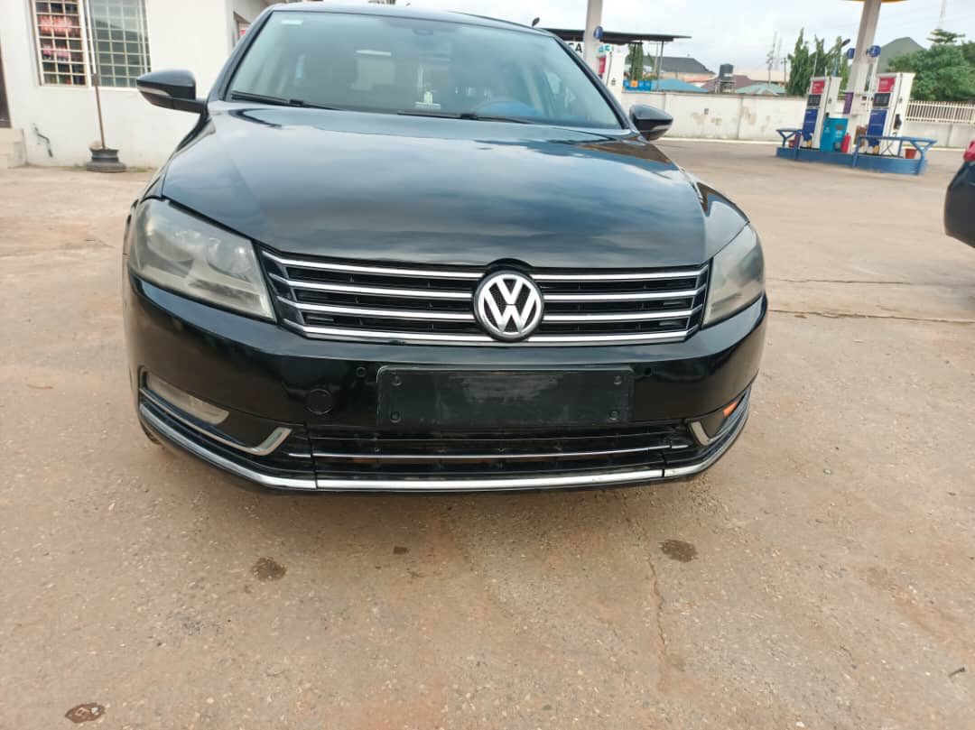 Beesting_Autos's tweet image. Registered 2013 Volkswagen Passat
Toks Standard 
Full Option 
No Accident History 
Perfect Condition 
Price 2.7M Net
Location Egbeda
 #lagos #twitter #BigBrotherNaija #BigBrotherNaijaS7 #bbn #BBNaijaS7 #carsales #Trending #TrendingNow
