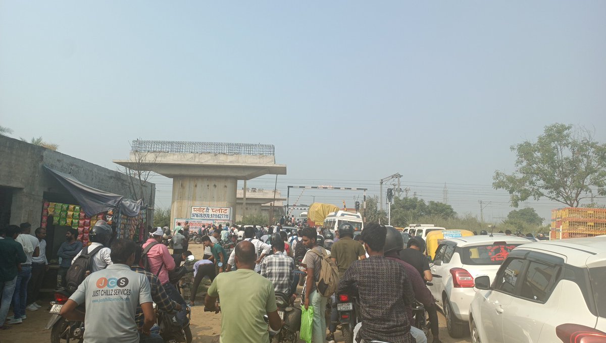 Imkdsharma's tweet photo. #GreaterNoida Daily 30 Minuts .... We have not free time https://t.co/xK4sHa5bia