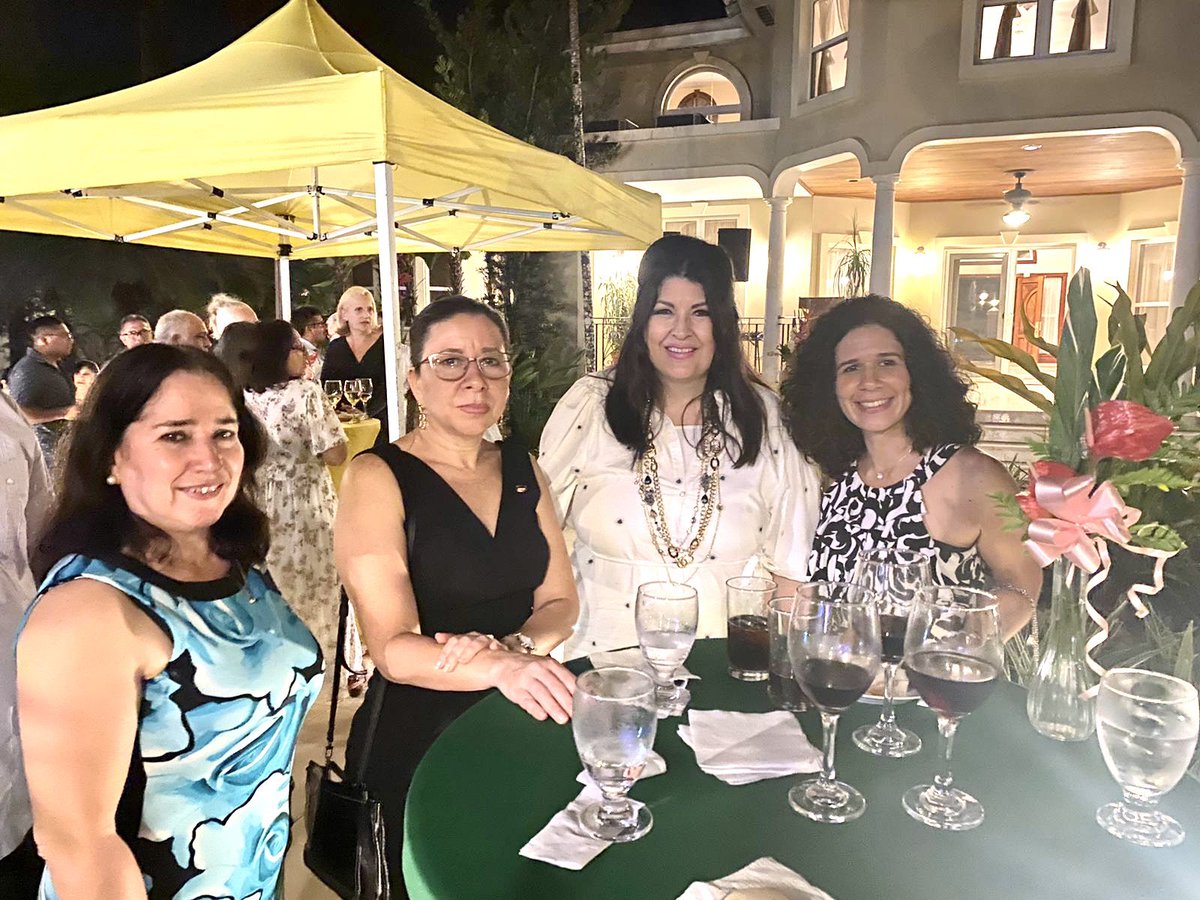 Martha Zamarripa R.💙 tweet media