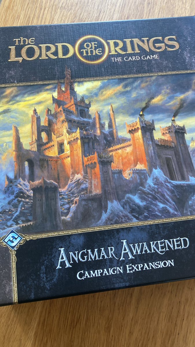 houseofnerdery's tweet photo. This might just be the last copy of this expansion in Australia. Gameology with the clutch delivery. #lotrlcg https://t.co/1vztQpuGPl