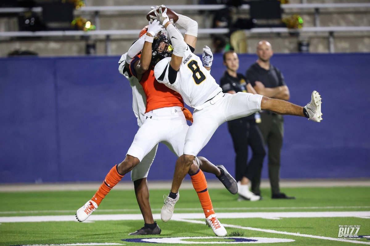 MWelchSLM's tweet photo. STORY: Averaging 517 yards and 42.5 points thru 2 games, @MNHS_Football's offense continued to cook early into the 2022 season. The Bulldogs punted just once on Thursday, scoring on every other drive to fuel a 59-28 victory over Frisco Memorial.

https://t.co/QznGtwdbsC https://t.co/8XbDqwE9e4