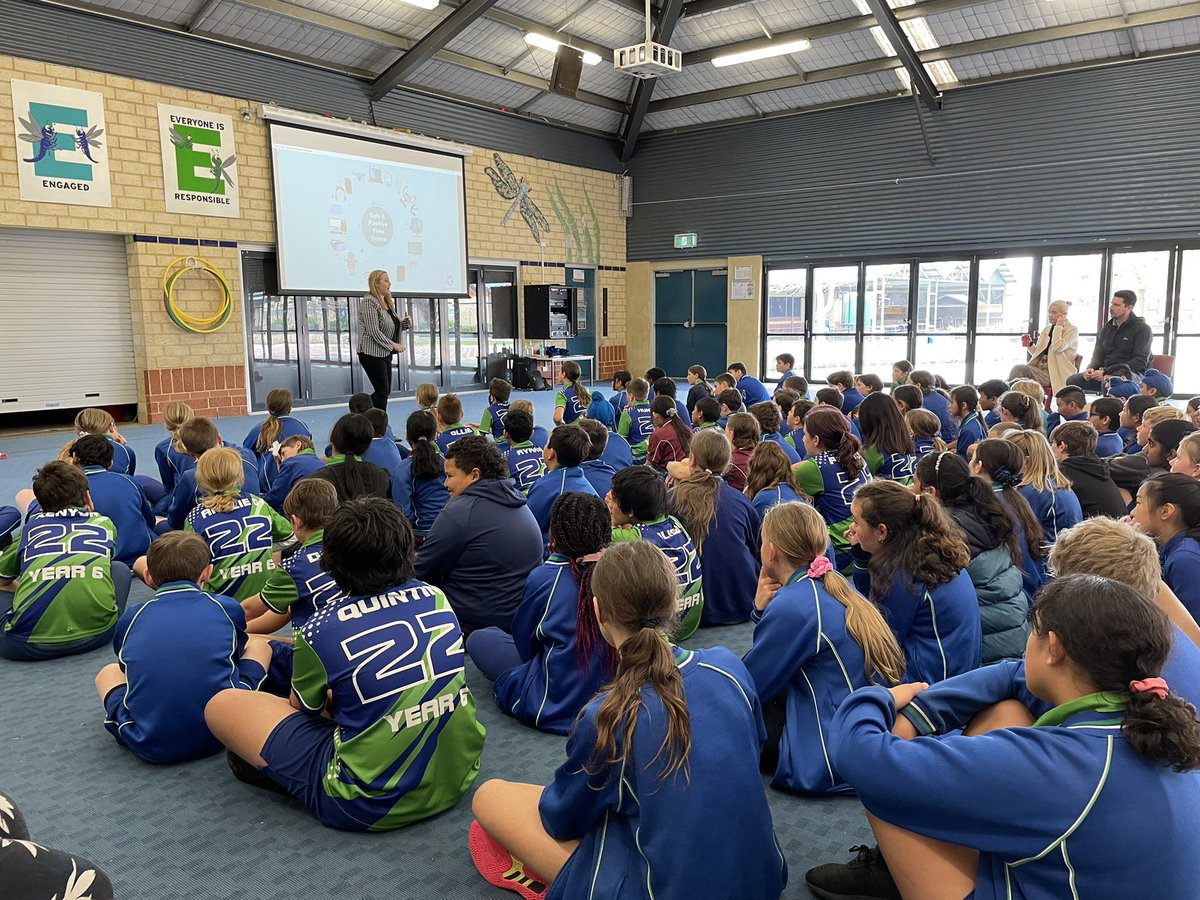 Thank you to Kayelene Kerr from eSafeKids for sharing your wealth of cyber safety knowledge to the Year 5 and 6 students, as well as holding a parent information session for our community. #cybersafety #nationalesmartweek
