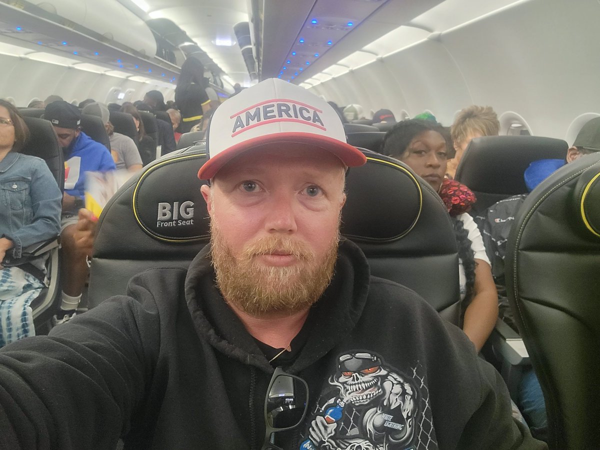 Mike (@sbxmikefrancis) on Twitter photo After a few hour delay we are finally #Vegas bound for #UFC279!! See ya in a few hours <a href="/Jakecollier88/">Jake Collier</a> 🤘🤘🤘 After a few hour delay we are finally #Vegas bound for #UFC279!! See ya in a few hours <a href="/Jakecollier88/">Jake Collier</a> 🤘🤘🤘