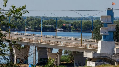 ActuDefense's tweet photo. Bataille de Kherson : comment trois ponts vont influencer le résultat de tout le flanc Sud-Ouest https://t.co/OxRx1FtKfQ