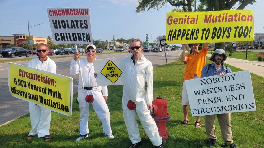 NOCIRCofMI's tweet photo. Tomorrow, say No to circumcision! -
The 11th Annual Michigan March for Integrity
Saturday, Sept. 10th, 11:30 am, Royal Oak, MI
https://t.co/wIDSZBmWDv https://t.co/RLsD0Tjdpq