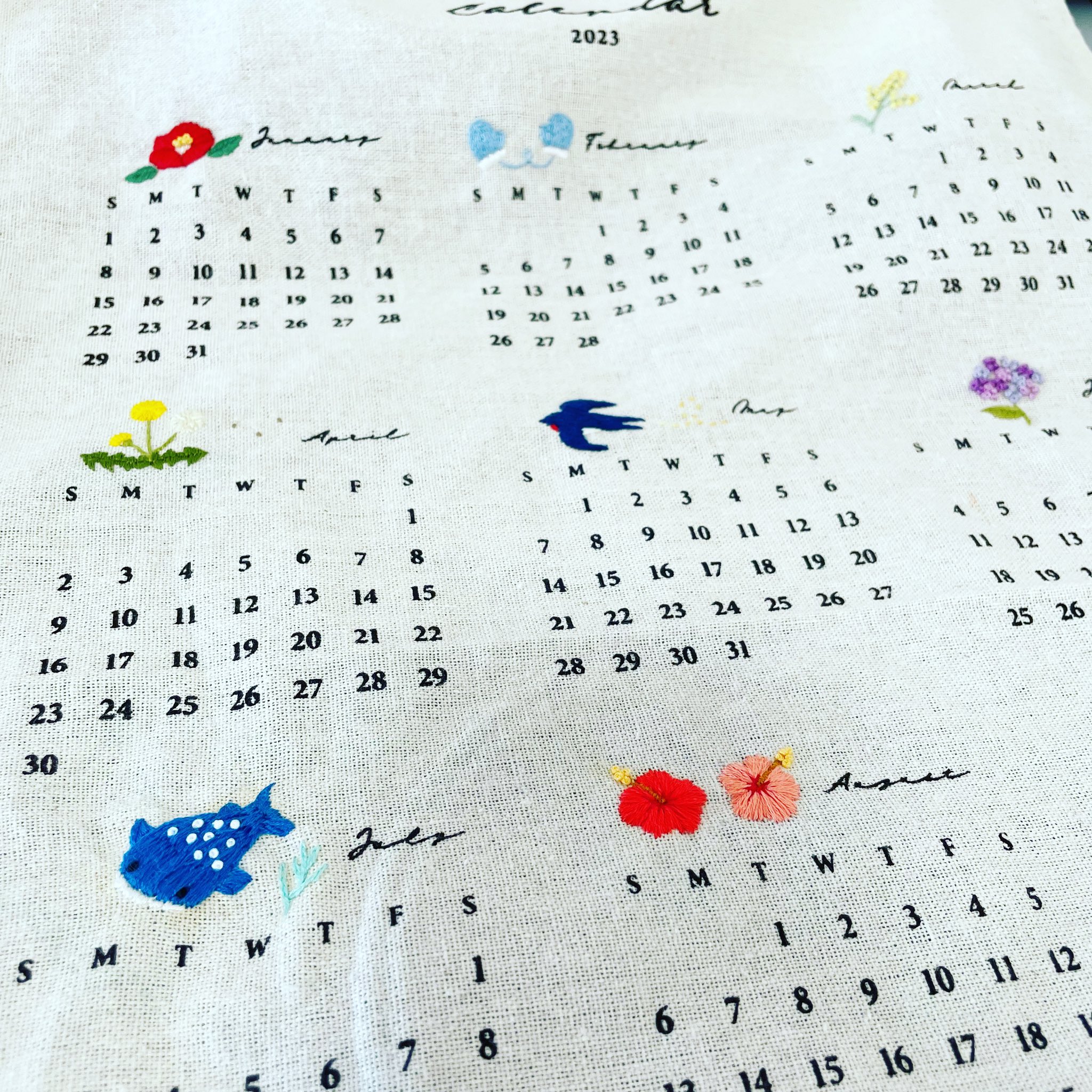 ファブリックカレンダー(2023＊手刺繍)