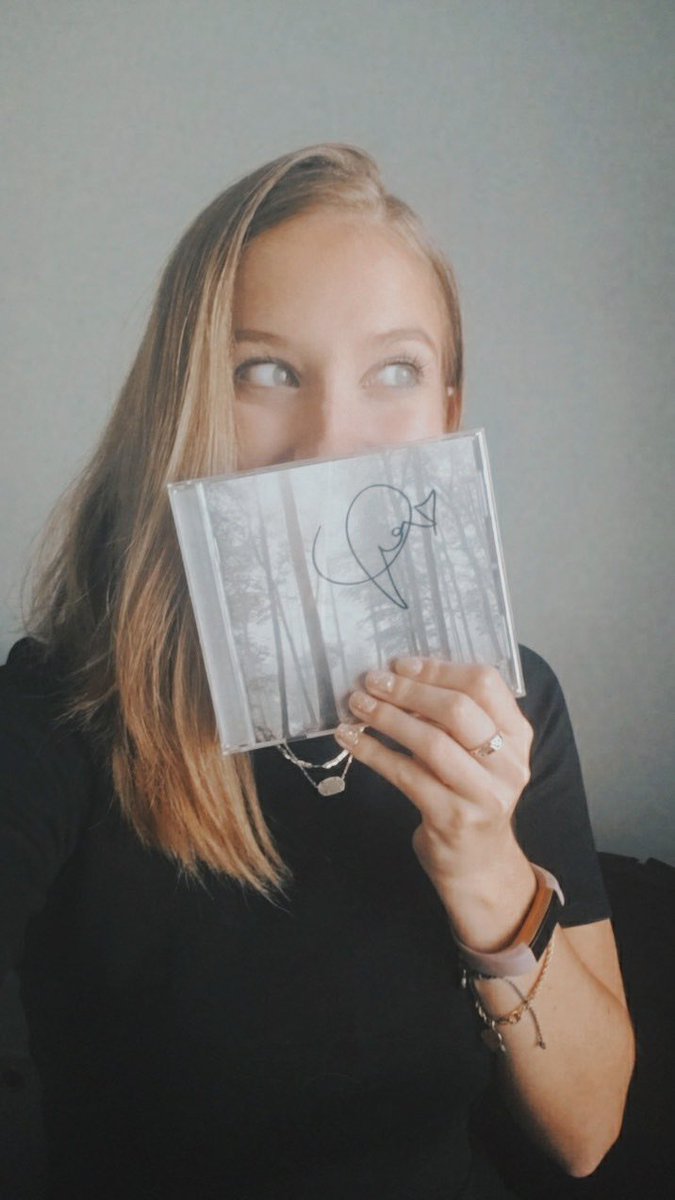 heidisrep13's tweet photo. if you guys are new to following me my name is Heidi &amp; I’ve been a swiftie since 06’ &amp; on stan twitter since rep!! I love doing lil projects (#MEmeans) and making new friends on here!!  

I’m so excited to celebrate #TSmidnighTS with you!! @taylornation13 @taylorswift13 https://t.co/wTxHdNSuT0