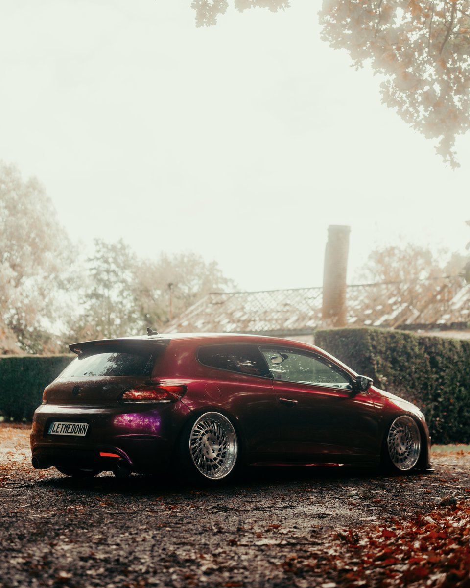 @keansuspension never disappoints, especially on @letmedown07’s #eLevel equipped Scirocco. 🔥 📸 @mikecrawat #AccuAir #Bagged #BaggedVW #VW #Scirocco #MK3 #KeanSuspension #Ultrace #XSMag #LifeOnAir #Slammed #AirRide