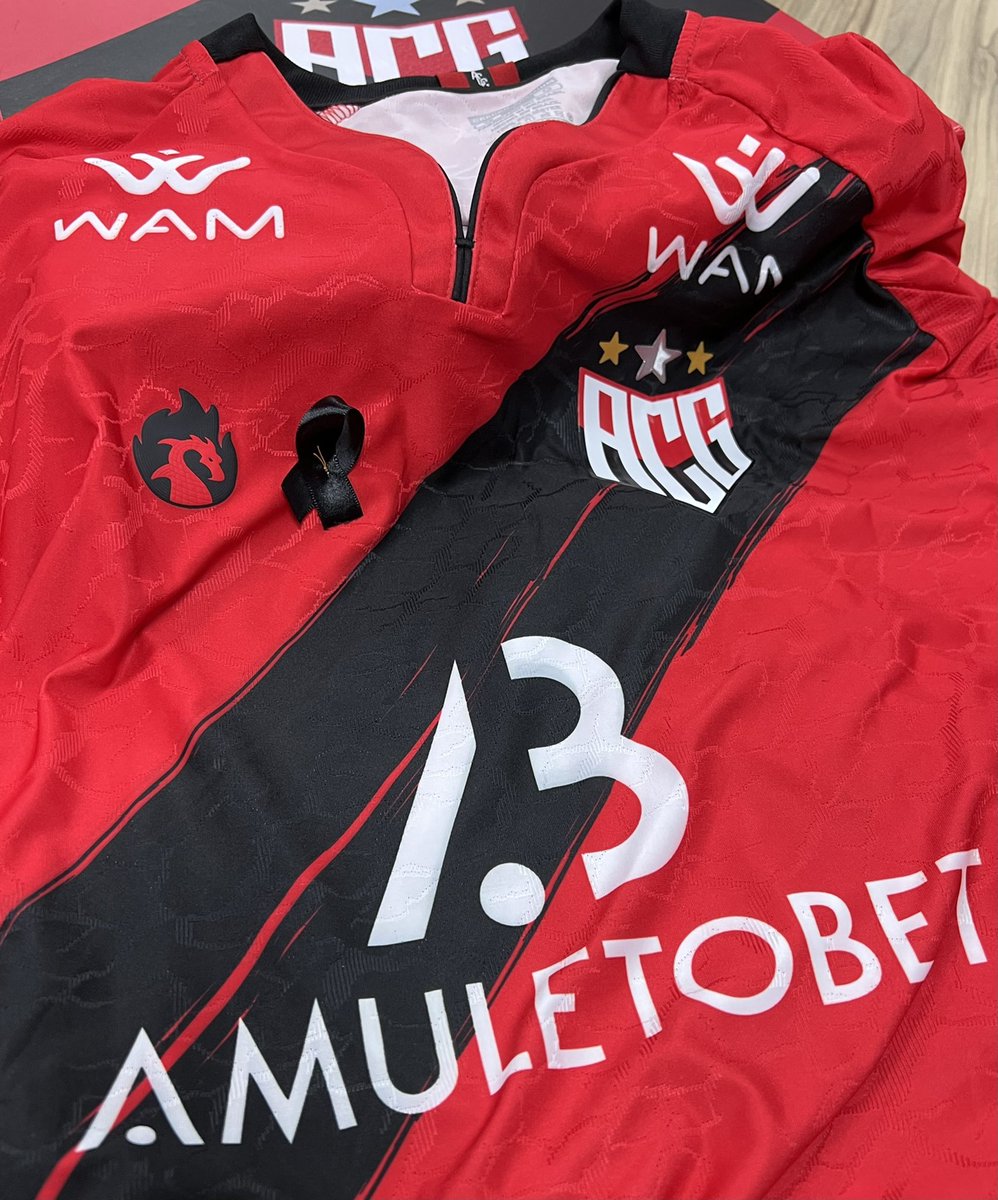 ACGOficial's tweet photo. O Atlético irá jogar com uma homenagem ao dirigente Hailé Pinheiro. #Luto #DRAGÃO #DragãoNaSula https://t.co/VCj9w3efeU