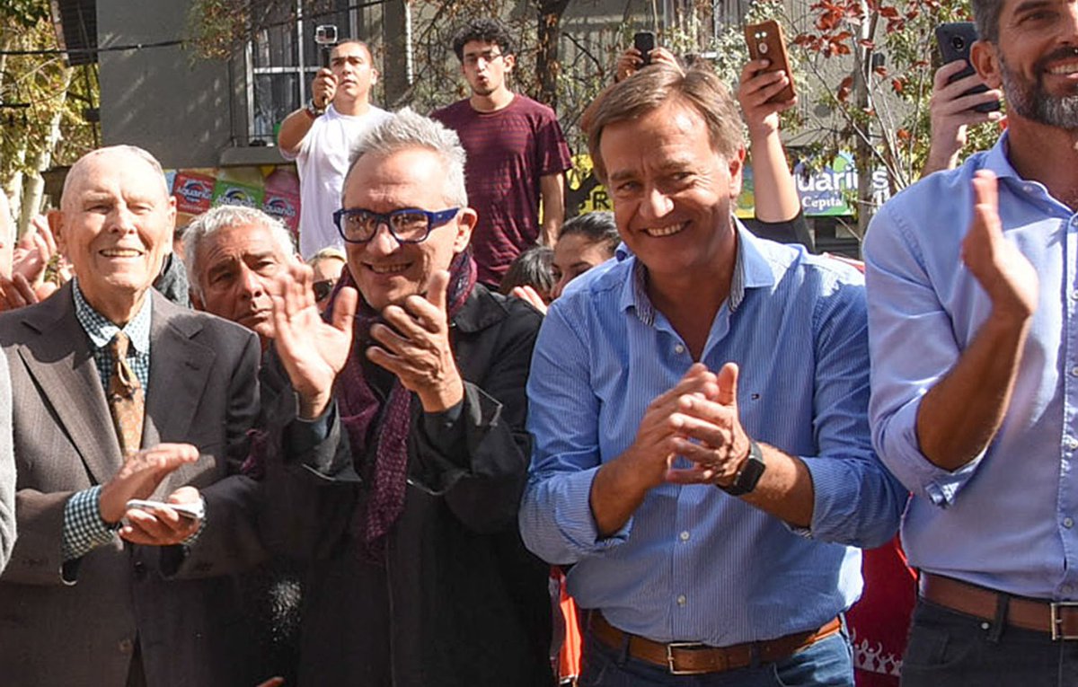 Con profundo dolor quiero despedir a Marciano Cantero, un artista mendocino  que trascendió fronteras hasta convertirse en un icono del rock argentino.  Mis condolencias a sus familiares y amigos., image size:1200x765