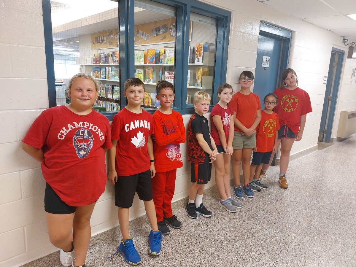 TyendinagaPS's tweet photo. Thank you, Thundercats for wearing red on World's Duchenne Muscular Dystrophy Day! It meant so much to Jaxson. #TPSStrong https://t.co/hoZSYKPZE4