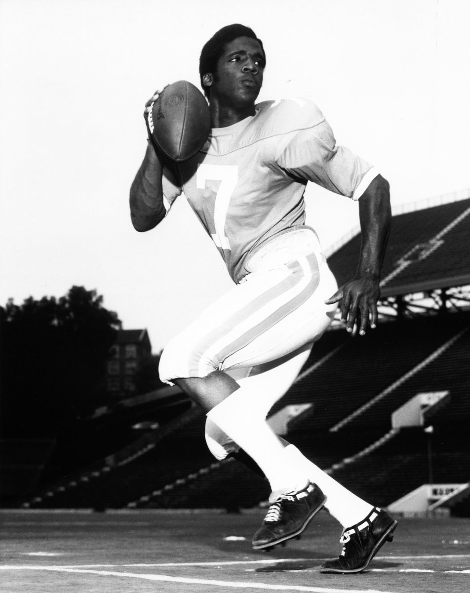 50 years ago today, Condredge Holloway became the first Black player to start at quarterback for an @SEC team. He led the Vols to a 34-3 season-opening victory at Georgia Tech on Sept. 9, 1972.