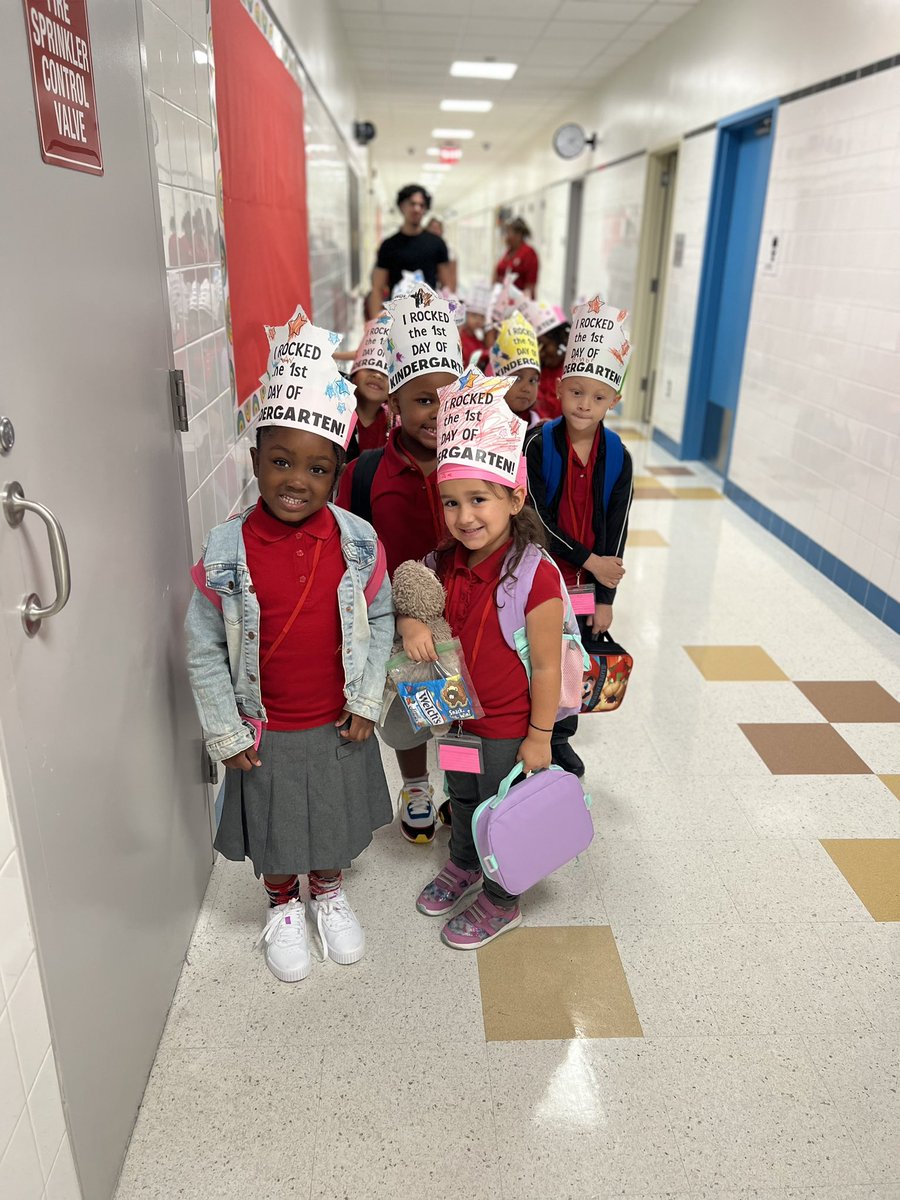 kolayokunjr's tweet photo. I’ve always dreamt it, but today I actually lived it. Founding Principal of my own school #WAELs. To everyone who believed and supported me… thank you. To my amazing staff in red, #LetsGetItStarted time to#LearnLiveLoveLead. Thank you momma 🐻!!! #para2principal https://t.co/BdKJcqCGWW