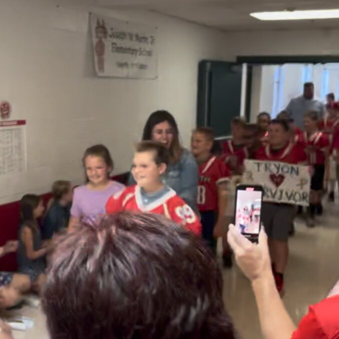 JWMartinSchool's tweet photo. Today, NAPD, NAFD, North Attleborough High School, and Brayden’s football team escorted Brayden Tryon into school today to celebrate his last cancer treatment! We are #TryonStrong! #LoveNorthSchools https://t.co/wvgnnAFK4p