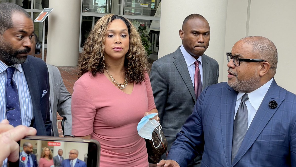 .@MarilynMosbyEsq's private businesses will be a key element at her trial. bit.ly/3eERFlz She now says they caused her Covid-related financial hardship. But prosecutors want to present her lawyers' previous statements they were “not operational.”