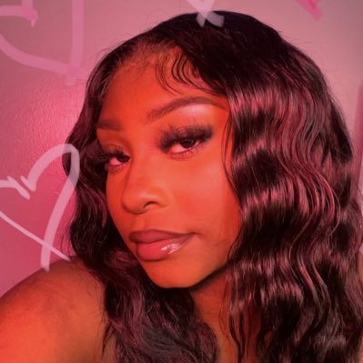 essence2170's tweet photo. #NewProfilePic https://t.co/j88cv9IYOm