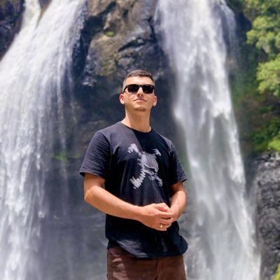 Marcos_MAM_'s tweet photo. #NovaFotoDePerfil https://t.co/V6cXTCoT7C