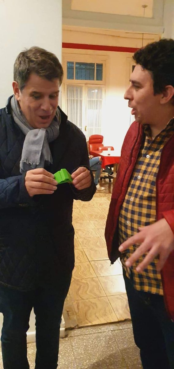 Zimatech1's tweet photo. Que enorme alegría poder compartir unos minutos con @ManesF , contarle un poco de lo que venimos haciendo en cuanto a Robótica Educativa desde Zima Tech !
"la educación nos cambia la vida. Es el mejor camino hacia el desarrollo, la igualdad de oportunidades y el bienestar" https://t.co/bYf5sZfKY5