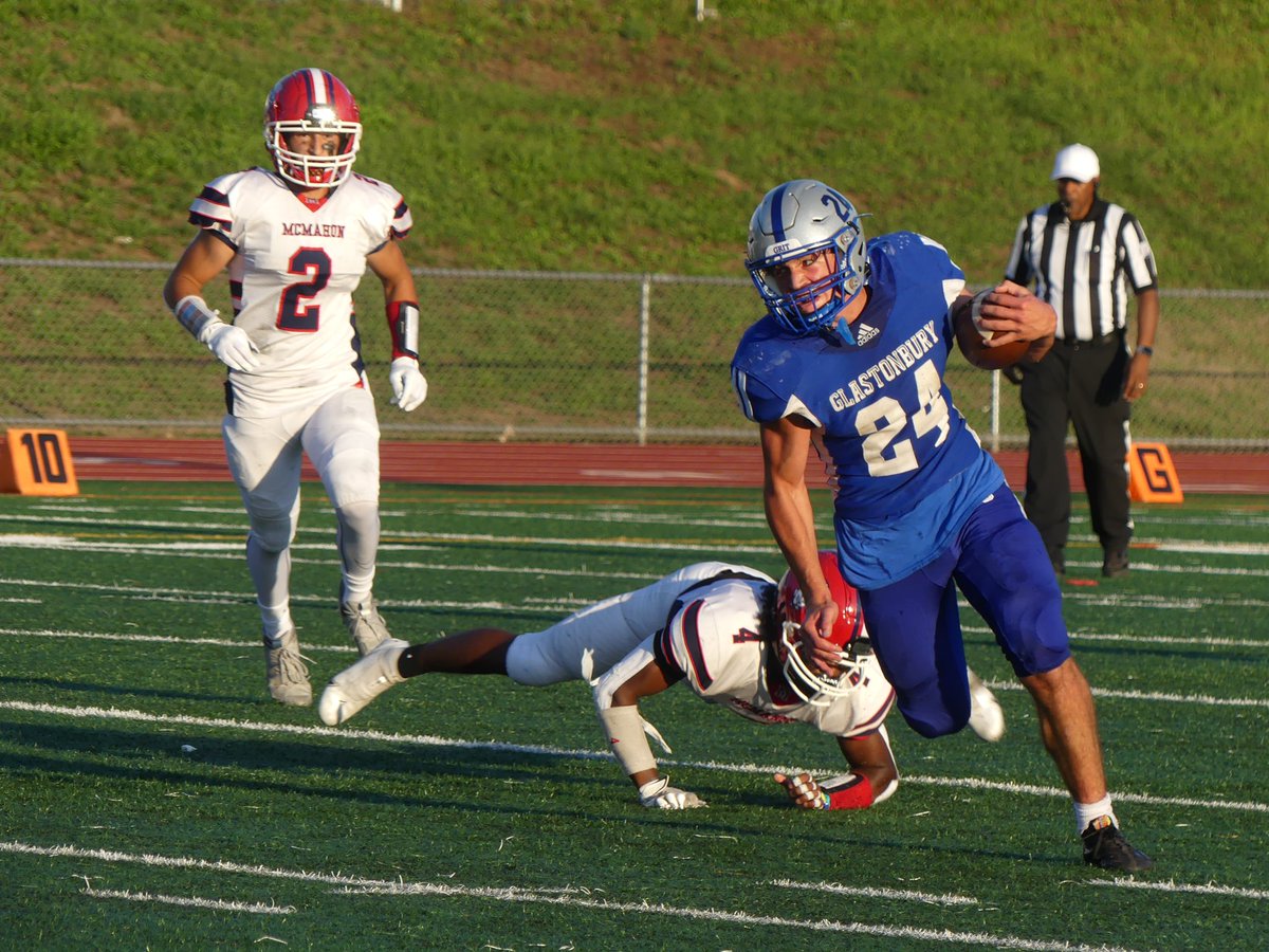 RareReminderJH's tweet photo. Final: Glastonbury 22
           Brien McMahon 13 #cthsfb 

Jack Petrone runs for 181 yards and a TD as the Guardians kickoff the 2022 season with a home victory @GHS_Gridiron https://t.co/zoXWwnuvd4