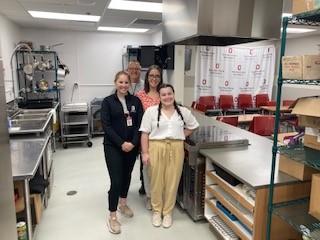 MedDietOSU's tweet image. We are getting our Med Diet Instructional Kitchen back up and running! It was wonderful having @OSUWexMed preceptors Jenny Shrodes, Cameron Carothers, Mike Carnahan &amp;amp; MDN student Sidney Lambert in the space today, looking to film videos for a research study. 👍
