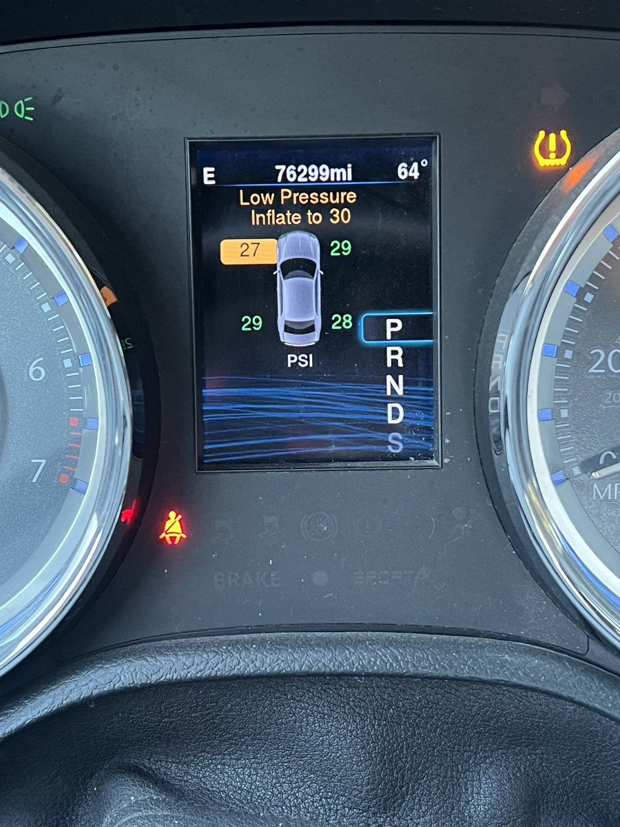 This man told me my tire was low on Sunday I was like nahhh my car tells me that shit it’s good.   3 days later: