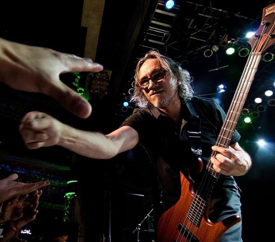 Querido Marciano Cantero
Enorme tristeza, tan grande como todo lo que nos dejaste.
Carnal, buen viaje.