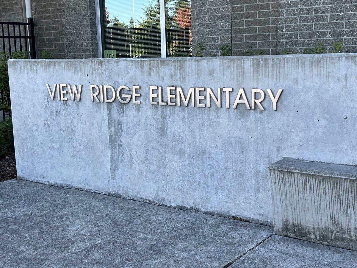 director_mason's tweet photo. How lucky that I still get to be a part of my kid’s schools on the first day after they’re long gone. Such great energy! https://t.co/Y9RFUBD6ys