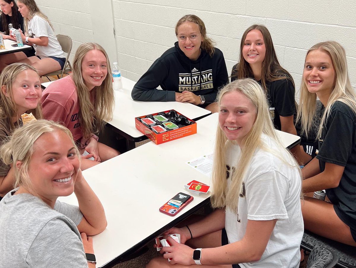 Game Night before GAME DAY !! 
Thank you <a href="/SMSUVolleyball/">SMSU Volleyball</a> for having us tonight, can’t wait to cheer you on tomorrow !! #whiteout #letsride
