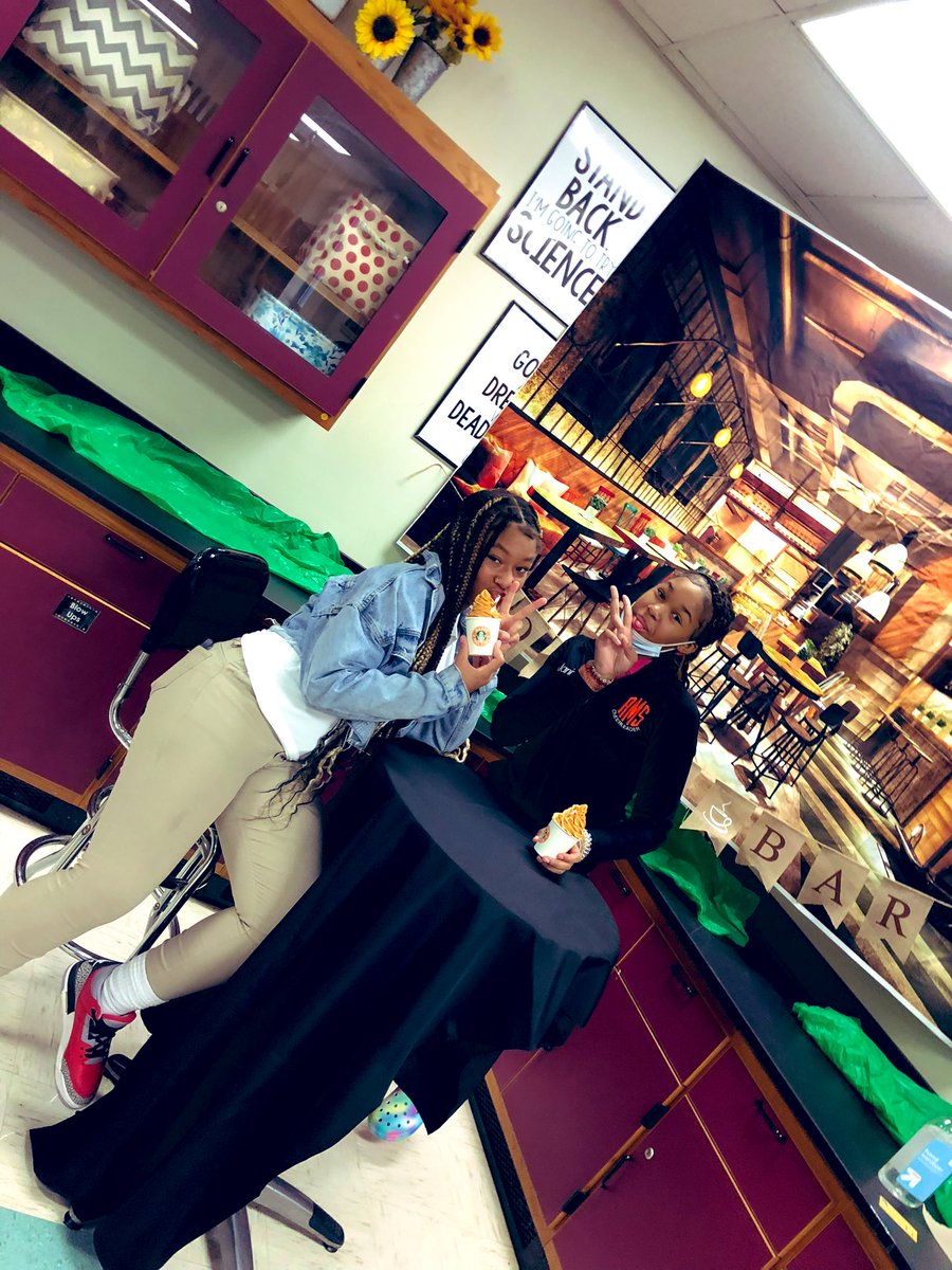 mcgeebiotastic's tweet photo. Finished !!!! Great ending to a fab few days. Next up: possible Fair Day Review (new, if I can get my act together ) or Murder Mystery DNA!#CellBucks #McGeeBioTastic https://t.co/08VSiIMKft