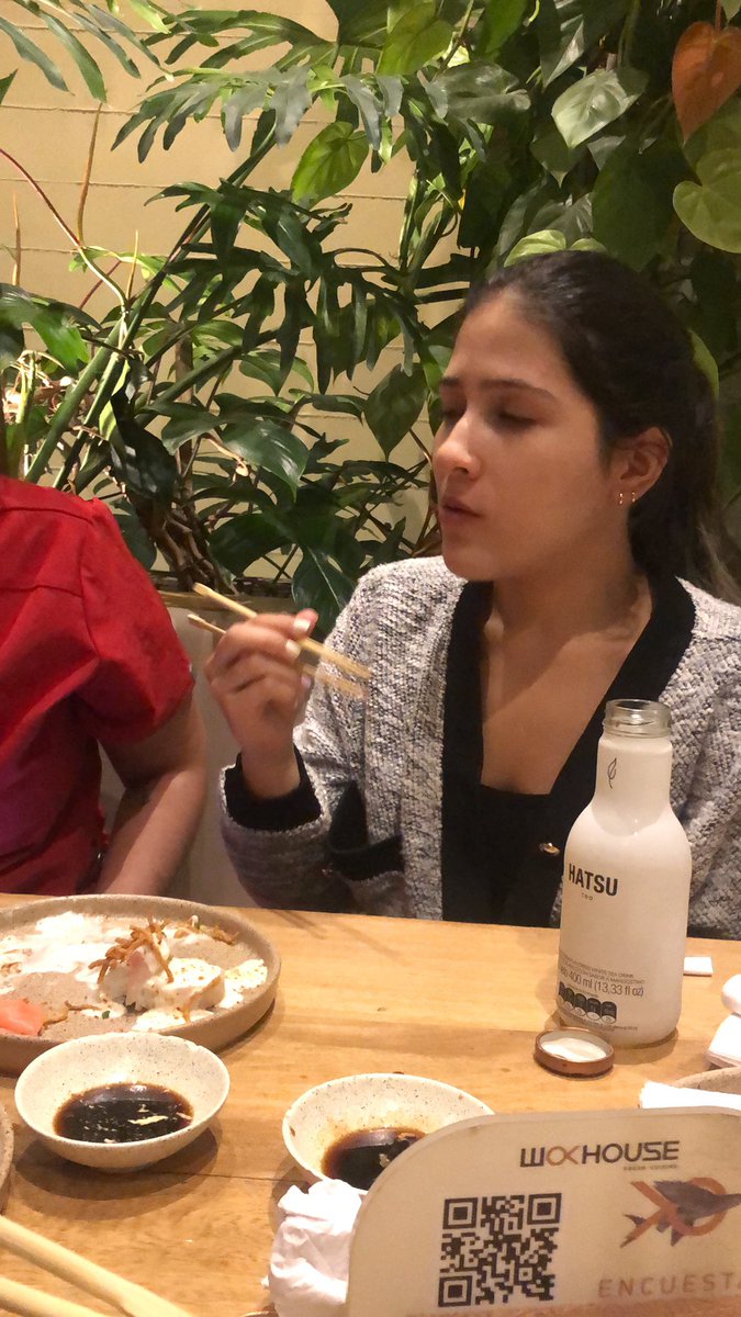 sofiarestrepoc_'s tweet photo. @DavidVC96 y aunque no es fácil lo que voy hacer, admitiré que salí con tu MUJER… salí con tu mujer… https://t.co/yM9n8sFFQV