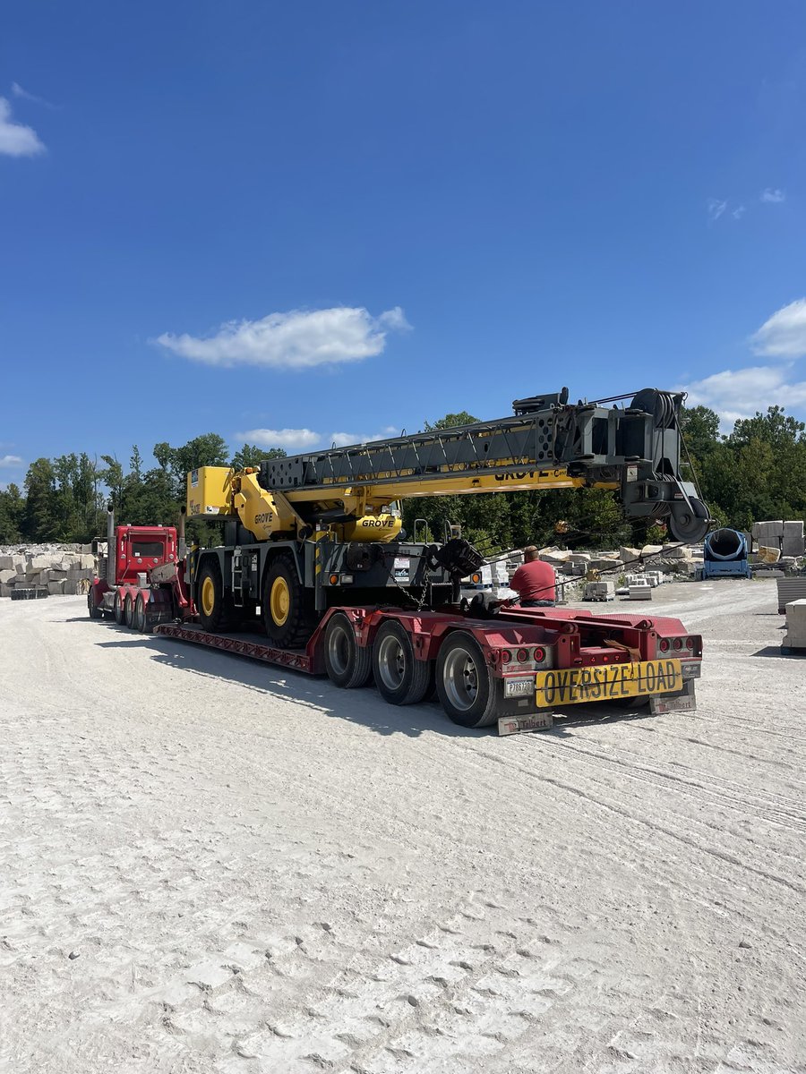 CodyLongCranes's tweet photo. Delivery day today at a quarry in Gosport, IN! A used Grove RT540E, 40 ton capacity Rough Terrain crane with a 102 ft. Of main boom. #crane #constructionindustry #equipment #Grove #Grovecranes #RTcrane https://t.co/wfgQJDJOr4