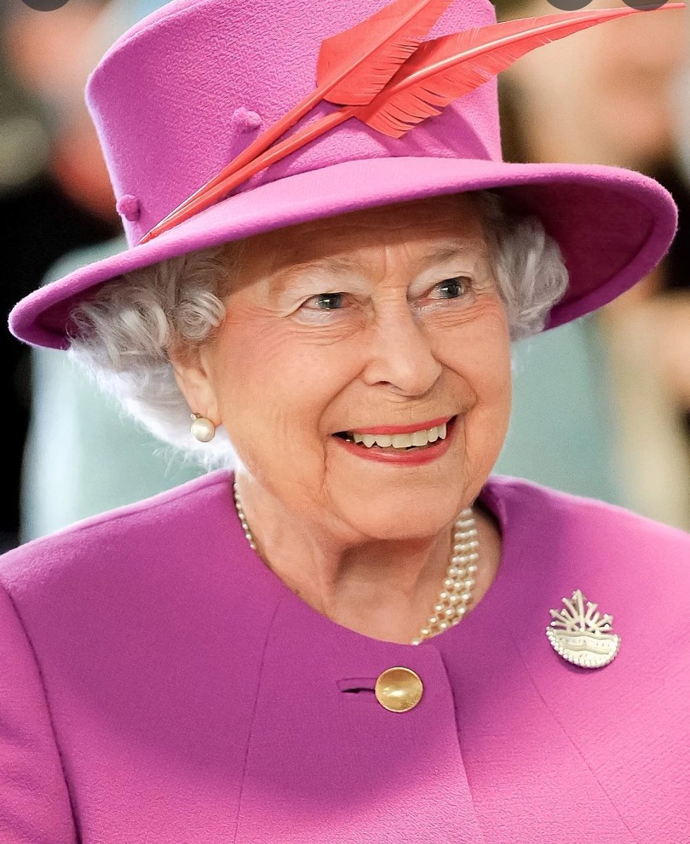 RIP Queen Elizabeth II. 
My deepest condolences to The Royal Family, all my friends across the pond, and in all the Commonwealth.
She will be greatly missed.